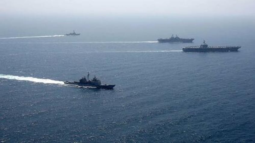 us considers plan to disrupt irans oil with navy interventions on high seas