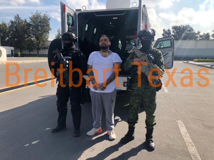 us consulate in mexico issues warning as troops arrest cartel boss in border city