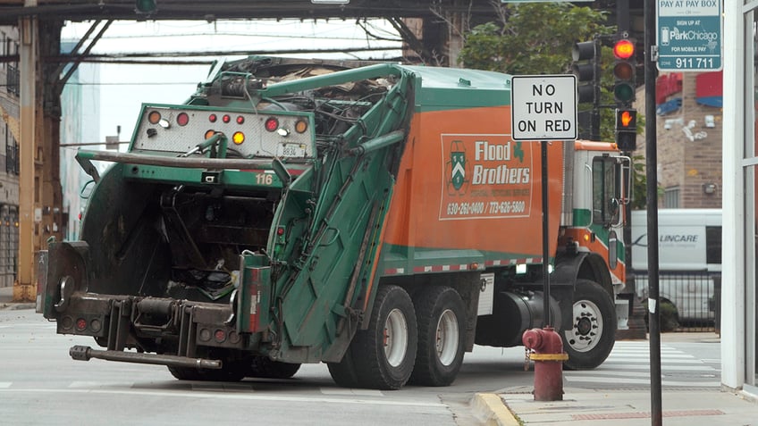 us debate sparks over proposals to ban right on red driving rule