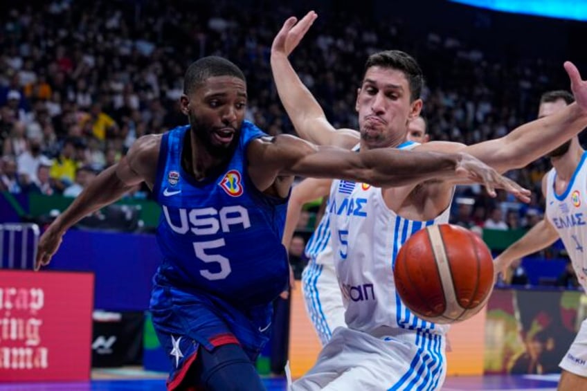 us eases past greece 109 81 at basketball world cup to advance to the second round