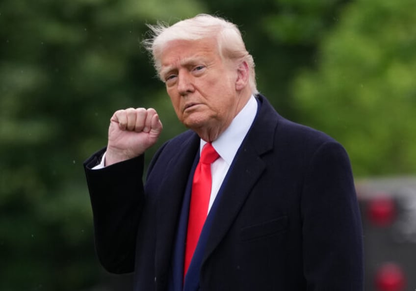 WASHINGTON, DC - MAY 22: U.S. President Donald Trump departs the White House on May 22, 20
