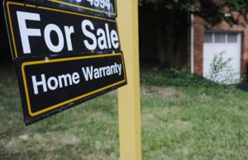 U.S. existing home sales up much more than expected at 4.2% in February