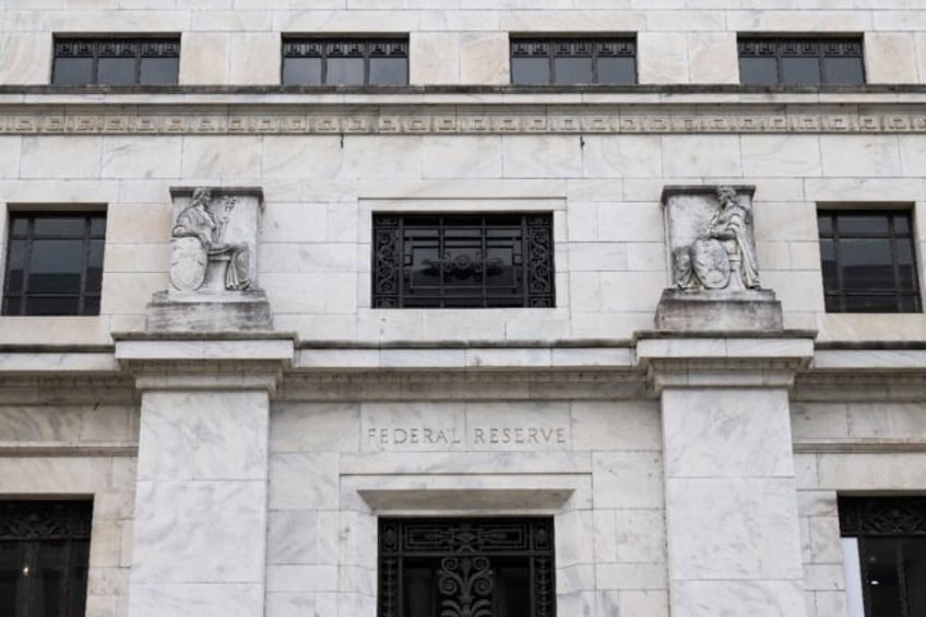 us fed expects interest rates to stay high for some time minutes