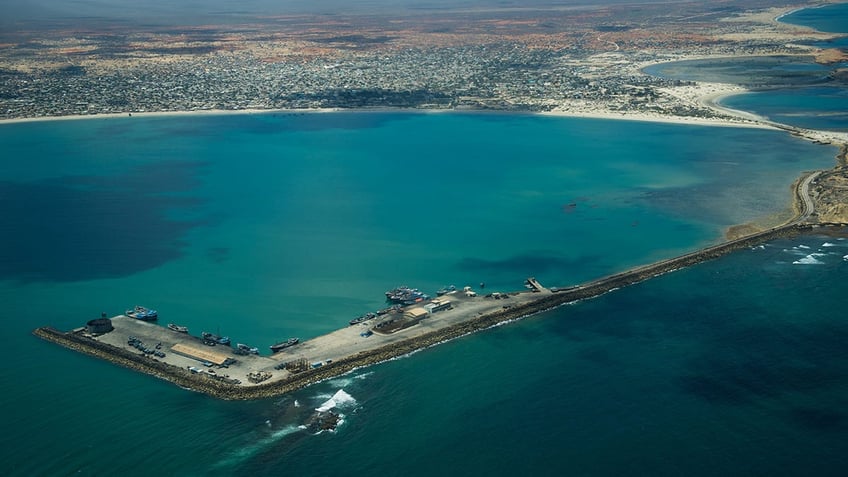A photo of a Kismayo sea-port