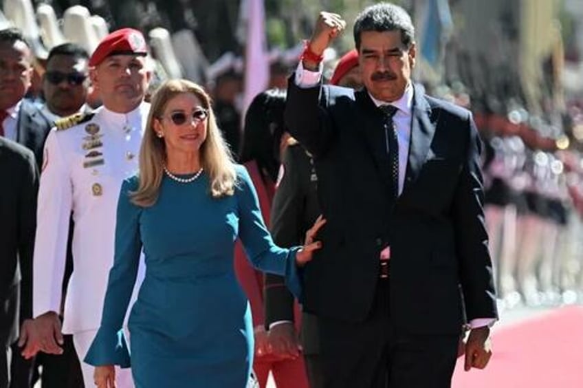 us greets nicolas maduros swearing in for third term with 25m bounty