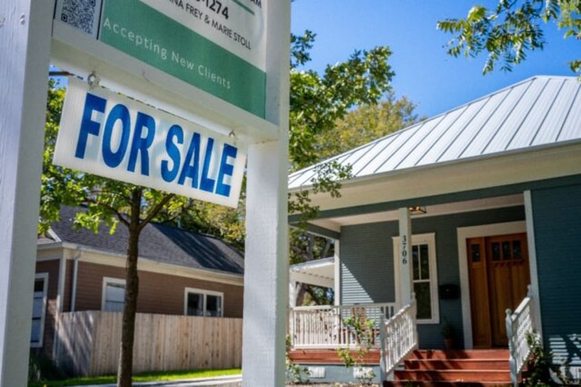 us home sales dip in september to lowest rate since 2010