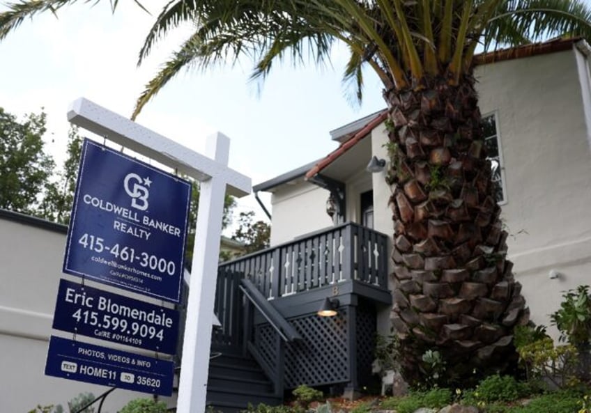 Sales of previously owned homes jumped 3.1 percent in January on lower mortgage rates, sai