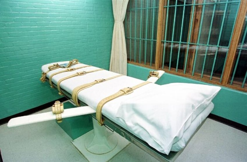 us judge blocks execution of mentally ill texas man