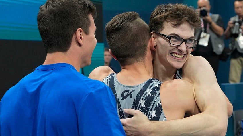 Stephen Nedoroscik with his teammates