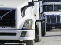 US, Mexican Truckers Unite To Protest Low Wages, Poor Working Conditions