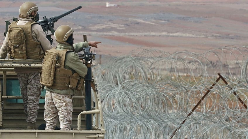 Jordan syria soldiers