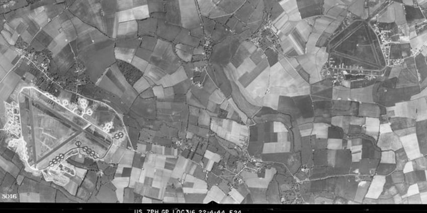 us militarys aerial reconnaissance pictures of england during wwii go online for the first time