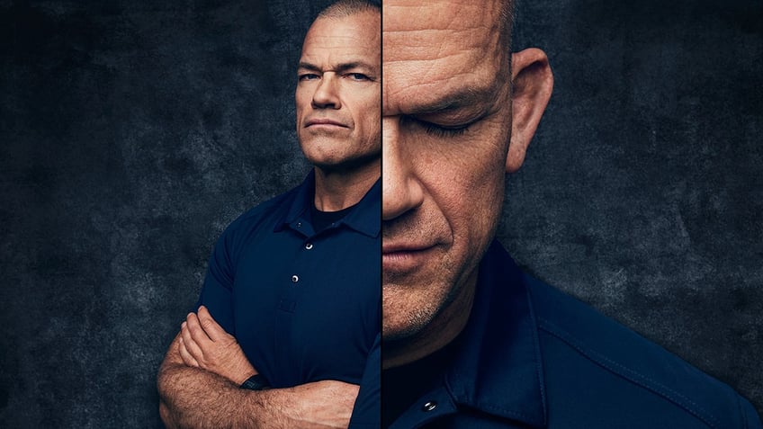 us navy seal jocko willink shares 5 tactics for effective leadership massive impact