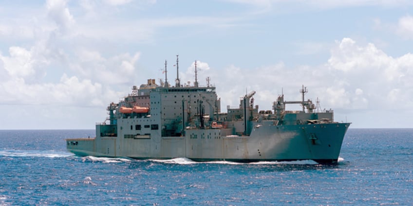 us navys 19k ton cargo ship runs aground in bahrain