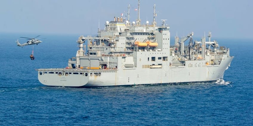 us navys 19k ton cargo ship runs aground in bahrain