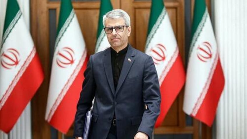 us not serious about nuclear talks after trumps secondary sanctions iran