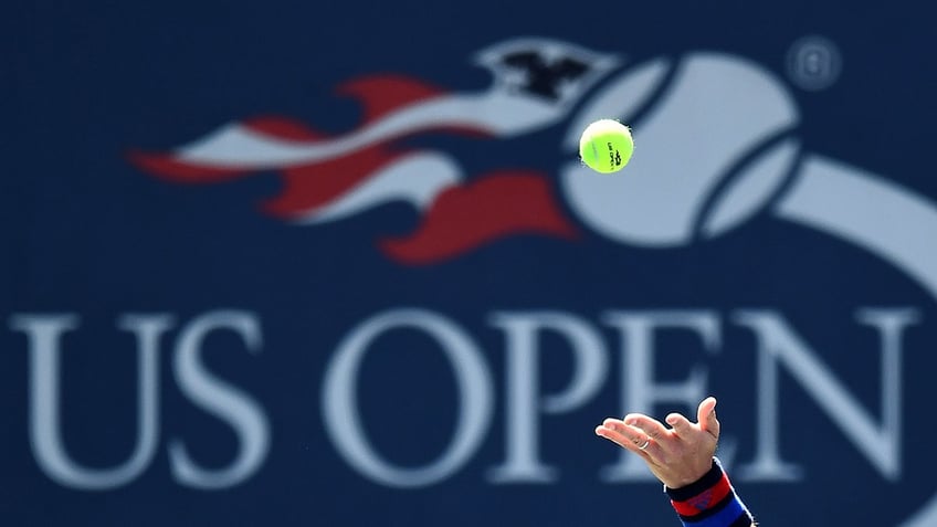 us open fan ejected after germanys alexander zverev said he used most famous hitler phrase