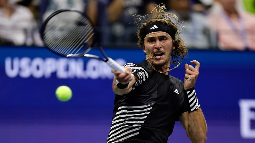 us open fan ejected after germanys alexander zverev said he used most famous hitler phrase