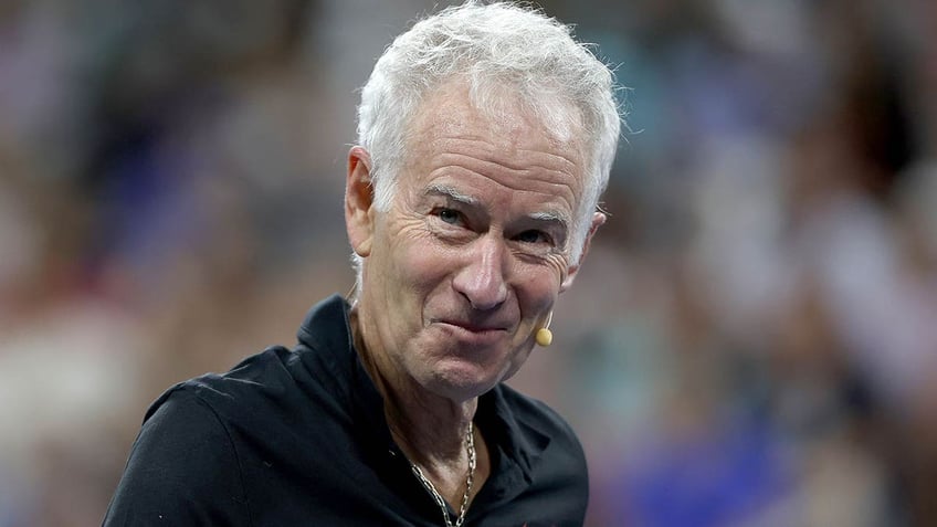 us open heat draws complaints from daniil medvedev john mcenroe