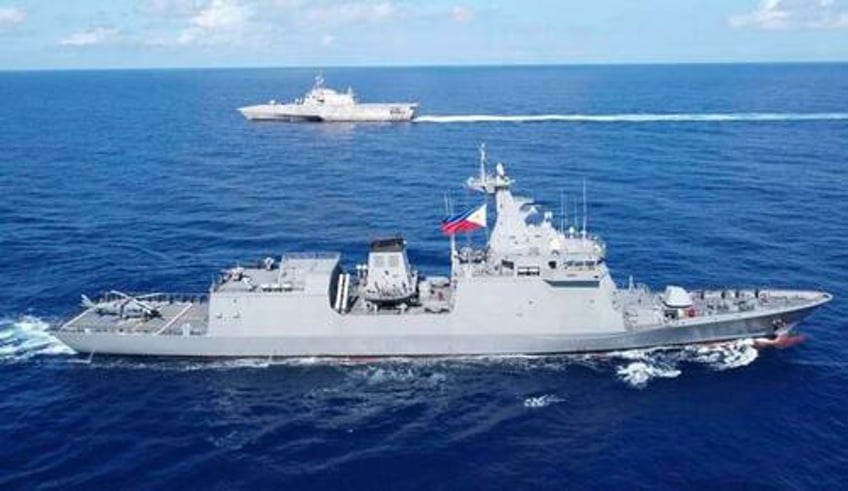 us philippines working on intel sharing deal amid clashes with chinese vessels