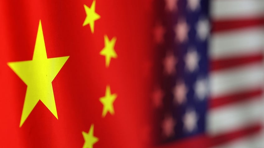 us poised to tighten restrictions on chip equipment exports to china