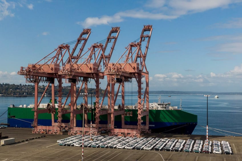 us port congestion builds as historic dockworker strike enters third day