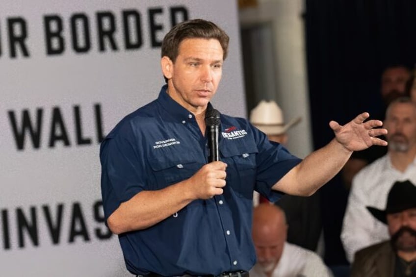 us presidential hopeful desantis unhurt in crash