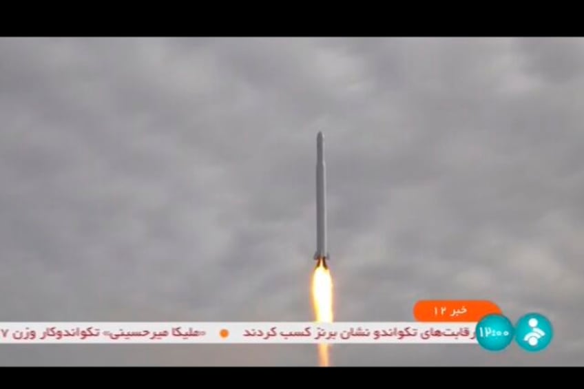 us quietly acknowledges iran satellite successfully reached orbit as tensions remain high