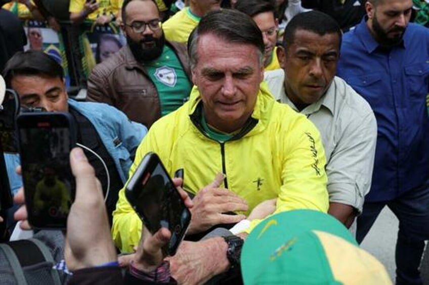 us revokes visas for brazilian judge his allies over bolsonaro prosecution