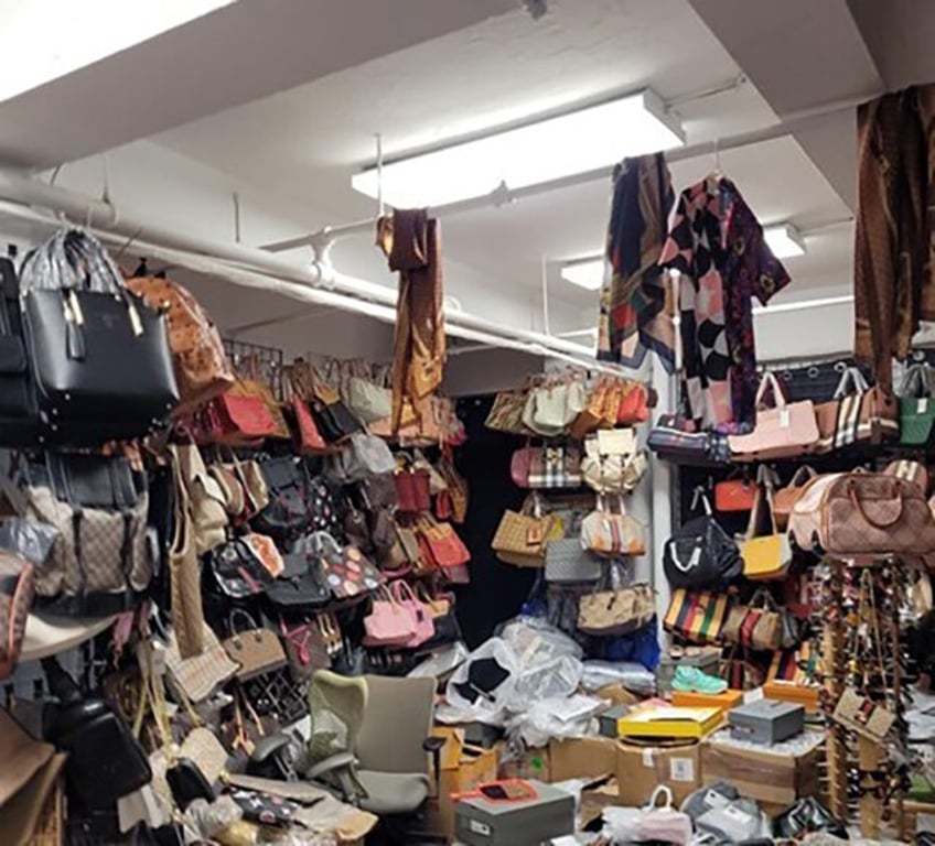 us seizes 1 bn worth of fake luxury goods in ny