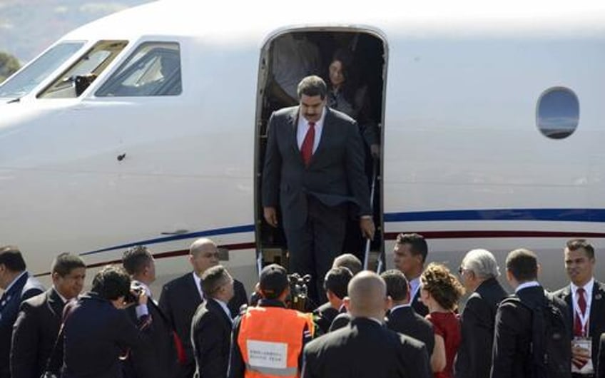 us seizes venezuelan president maduros plane flies it to florida