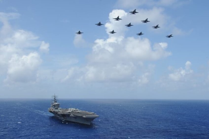 us sends second aircraft carrier to deter hostile actions against israel