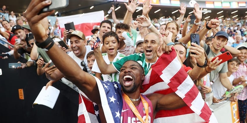 us sprinter noah lyles 1 race away from tying usain bolts record after 100m victory at world championships