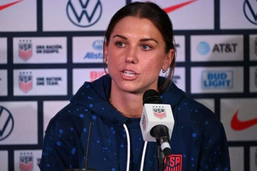us team liberated after winning equal pay battle alex morgan