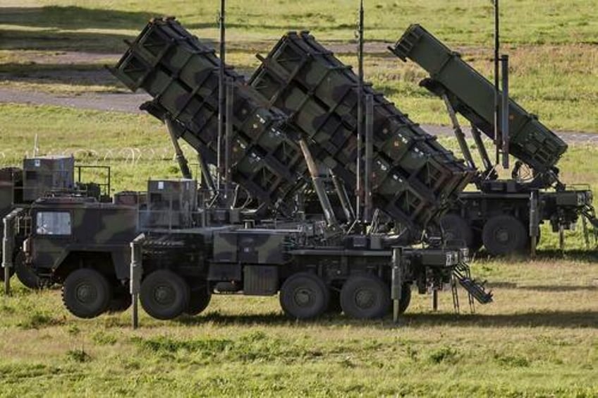 us transfers 90 patriot missiles from israel to ukraine in pivot