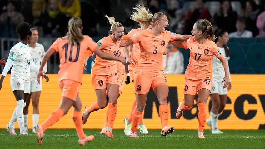 usa vs the netherlands everything you need to know about womens world cup match