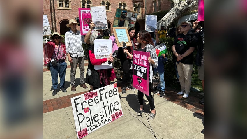 CODEPINK group at USC