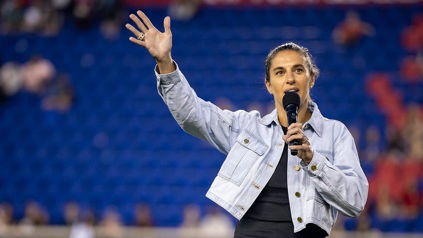 uswnts play in draw vs portugal simply uninspiring carli lloyd says