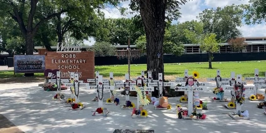 uvalde school shooting one year later