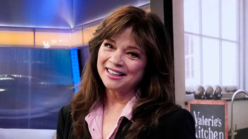 valerie bertinelli in valerie's kitchen on today show