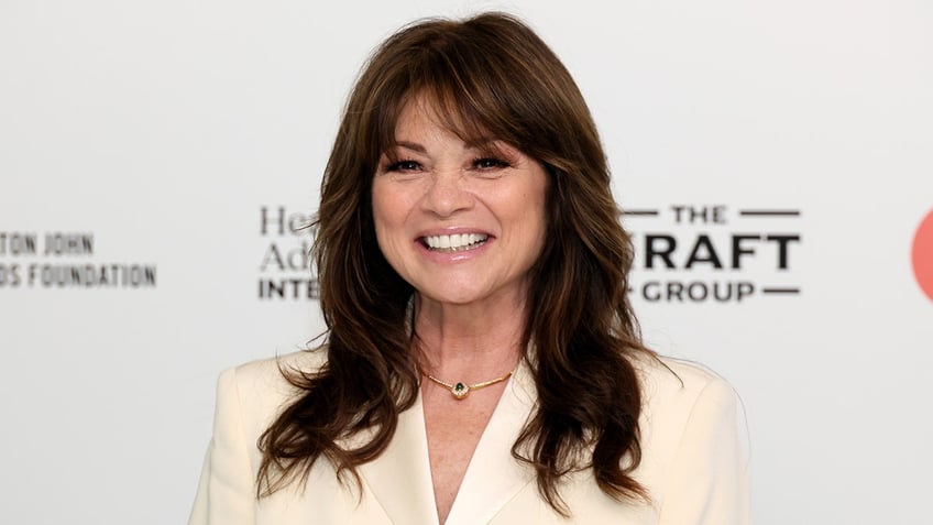 Valerie Bertinelli smiling