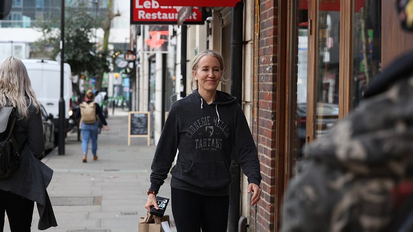 In one of her most recent public sightings, Huffman wore a Carnegie-Mellon college sweatshirt, where her daughter enrolled.