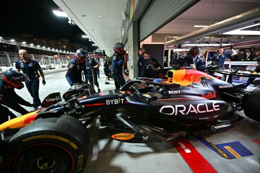 Problems in the Red Bull garage in Las Vegas after they brought the wrong rear wing for Ma