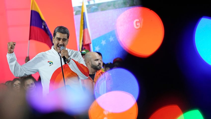venezuela accuses us of provocation with flight drills amid tensions over oil rich neighbor
