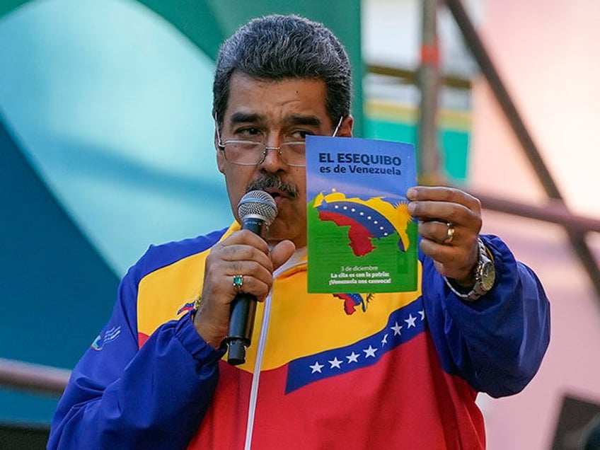 venezuela arrests dissidents including an american after biden lifts sanctions in exchange for free elections