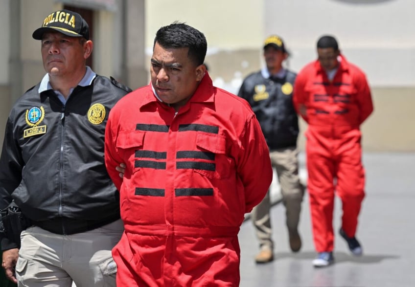 venezuela claims brutal tren de aragua gang is fiction after freeing top members