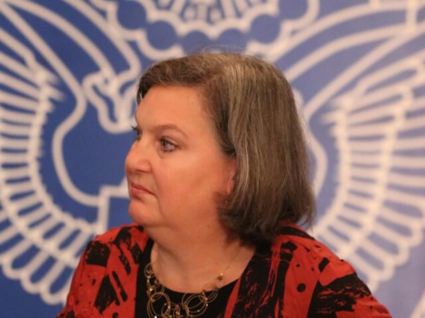 victoria nuland gets no results in two hour meeting with niger coup leaders