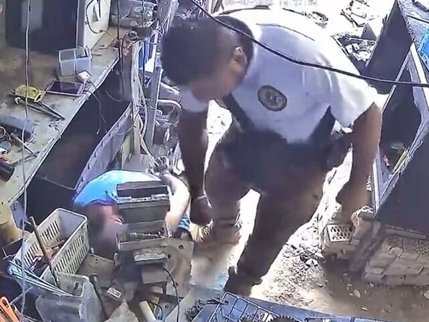 video mexican cops beat kick machine shop owner during fake raid