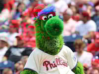 VIDEO: Phillie Phanatic Roasts Astronomer CEO, HR Chief Coldplay Kiss Cam Ordeal