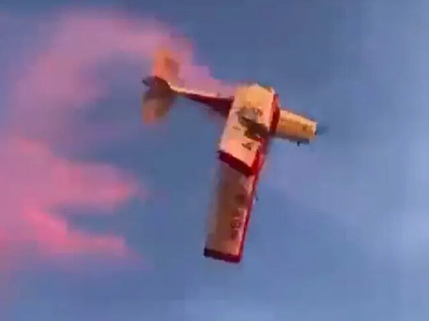 video pilot killed while performing gender reveal stunt in mexico